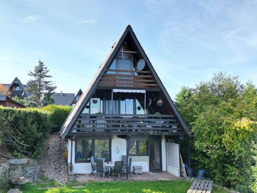 Einfamilienhaus zum Kauf 199.000 € 3,5 Zimmer 120 m² 495 m² Grundstück Heidberg Reichshof 51580