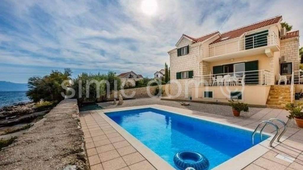 Haus zum Kauf 1.290.000 € 4 Zimmer 197 m² Supetar