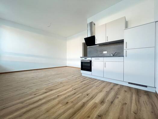 Wohnung zur Miete 650 € 2 Zimmer 63 m² Geschoss 2/2 frei ab sofort Egerer Straße 30 Waldsassen Waldsassen 95652
