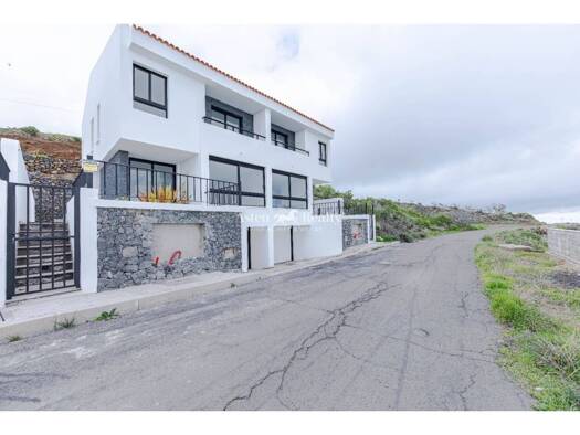 Reihenhaus zum Kauf 390.000 € 3 Zimmer 181 m² Vilaflor 38614
