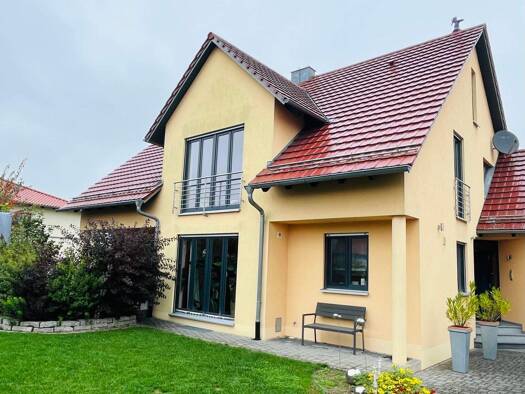 Wohnung zur Miete 950 € 3 Zimmer 88 m² frei ab sofort Am Zehenbühl 58 Möning Freystadt 92342