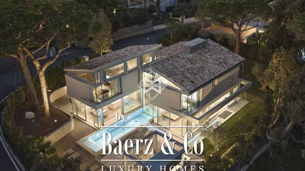 Villa zum Kauf 7.262.250 € 7 Zimmer 310 m² 1.225 m² Grundstück Zone Est Diffuse saint-tropez 83990