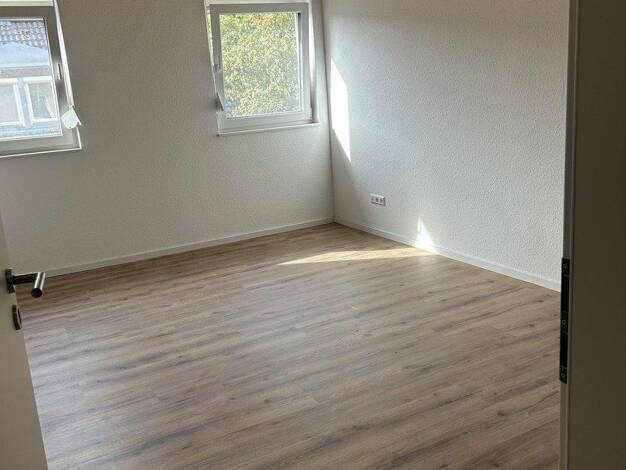 WG-Zimmer zur Miete auf Zeit 450 € 15 m² 3. Geschoss Südstadt Karlsruhe 76137
