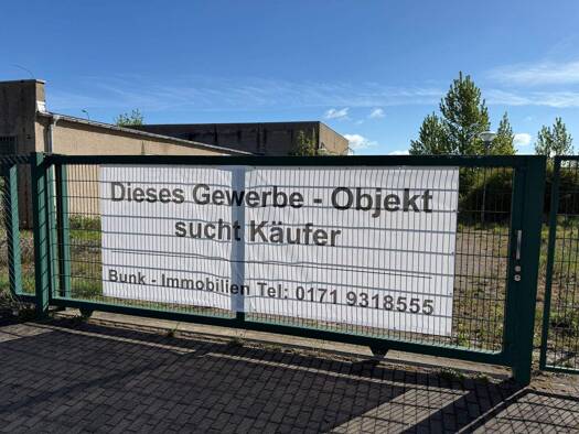 Lagerhalle zum Kauf 400.000 € 389 m² Lagerfläche Industriestraße Schönebeck Schönebeck (Elbe) 39218