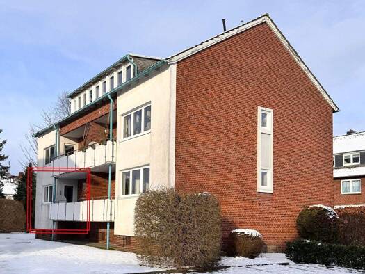 Wohnung zur Miete 650 € 4 Zimmer 72 m² frei ab sofort Varel 26316