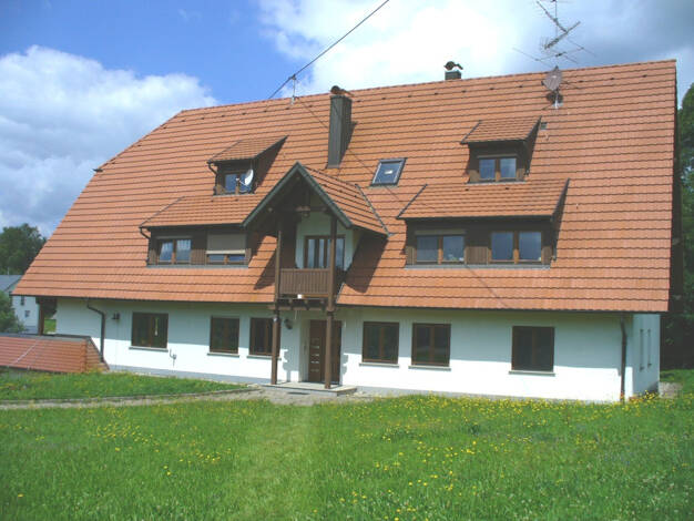 Wohnung zur Miete 680 € 3 Zimmer 87 m² 1. Geschoss frei ab 01.08.2025 Flözlinger Straße 17 Weiler Königsfeld im Schwarzwald 78126