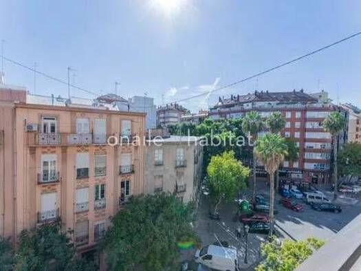 Wohnung zur Miete 1.600 € 2 Zimmer 70 m² 3. Geschoss Valencia 46010