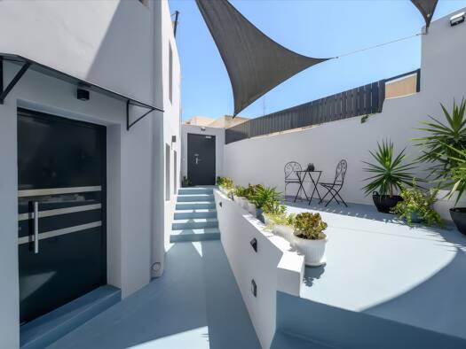 Haus zum Kauf 295.000 € 50 m² 135 m² Grundstück Municipality of Thira 84700