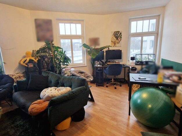 Wohnung zur Miete 299 € 2 Zimmer 54,5 m² 1. Geschoss frei ab 01.04.2026 Uferstraße 26 Lutherviertel Chemnitz 09126