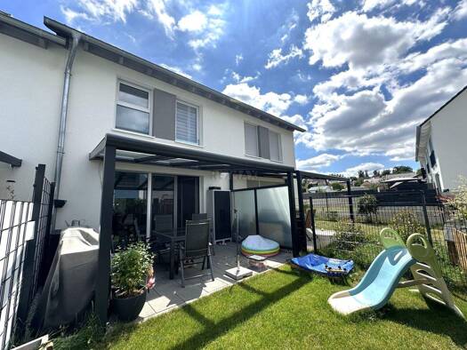 Reihenmittelhaus zum Kauf 599.000 € 5,5 Zimmer 135,6 m² 385 m² Grundstück Roßwälden Ebersbach an der Fils 73061