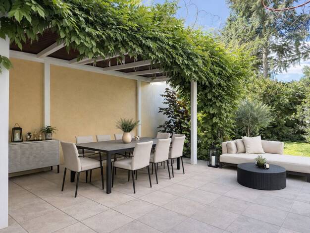 Einfamilienhaus zum Kauf 1.250.000 € 8 Zimmer 256,8 m² 573 m² Grundstück Praunheim Frankfurt am Main 60439