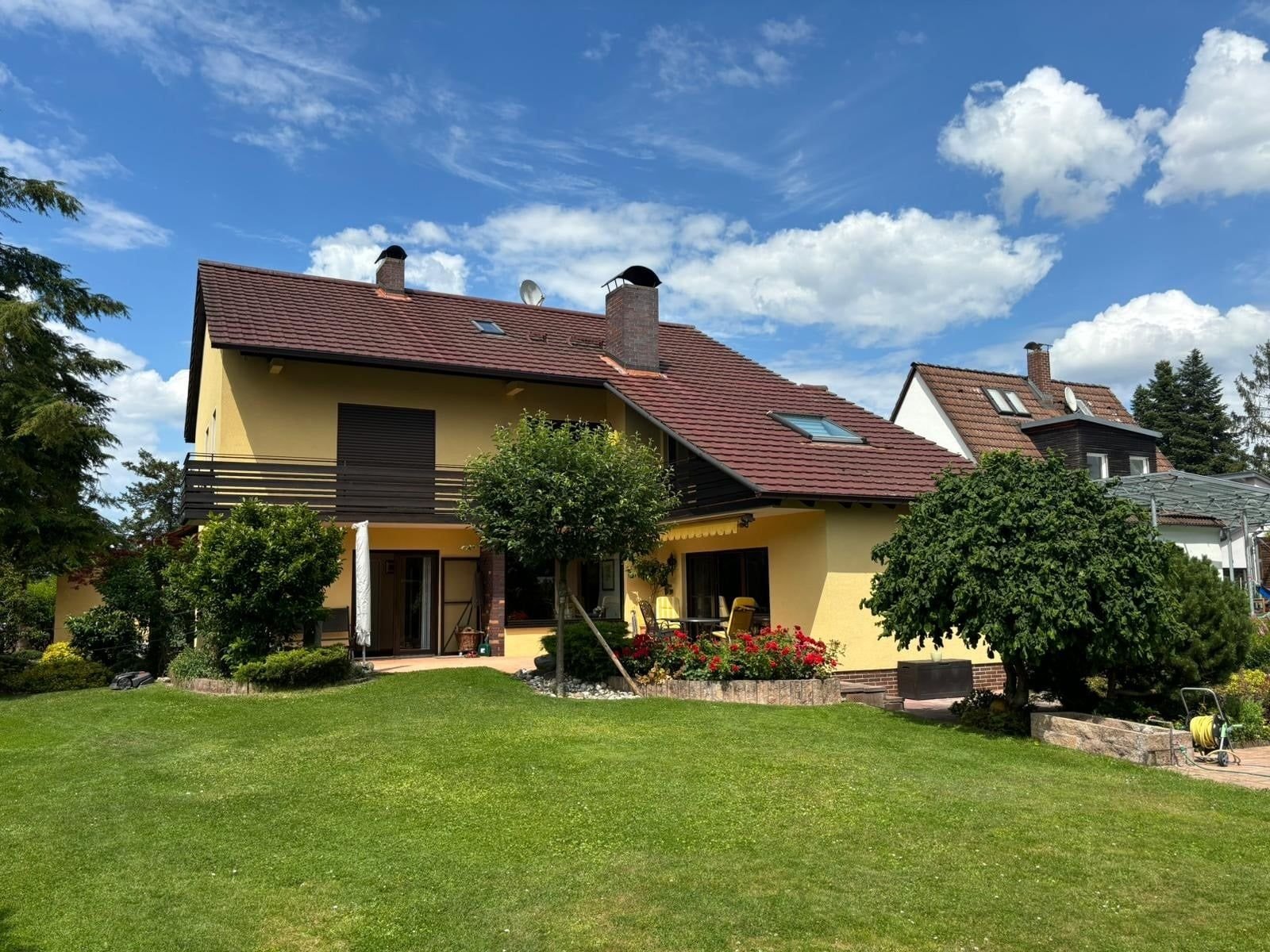 Mehrfamilienhaus zum Kauf 685.000 € 6 Zimmer 200 m²<br/>Wohnfläche 805 m²<br/>Grundstück Wachendorf Cadolzburg 90556