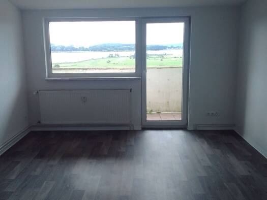 Wohnung zur Miete 560 € 3 Zimmer 70,1 m² 5. Geschoss frei ab sofort Sellin 18586