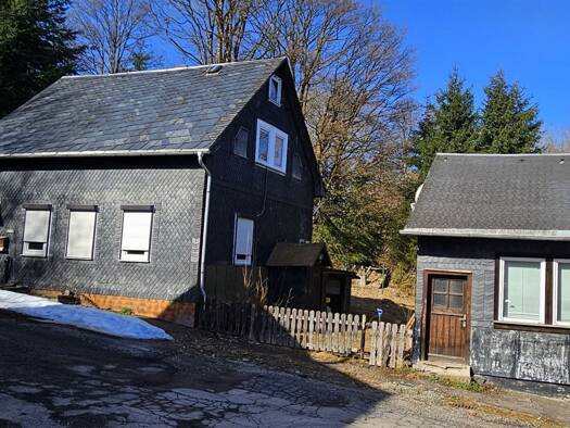 Einfamilienhaus zum Kauf 69.000 € 5 Zimmer 90 m² 806 m² Grundstück Suhl Suhl 98528