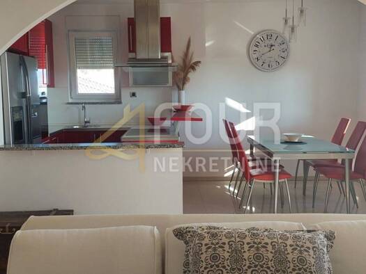 Wohnung zum Kauf 675.000 € 4 Zimmer 173 m² Icici, Opatija - Okolica Icici, Ika