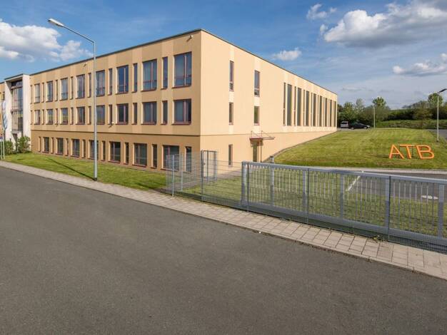 Bürogebäude zur Miete 1.400 € 6 Zimmer 200 m² Bürofläche Haidt Hof 95028