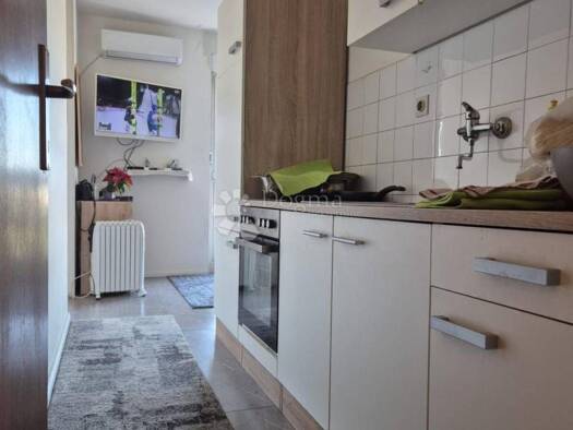 Wohnung zum Kauf 220.000 € 2 Zimmer 38 m² 3. Geschoss Visoka