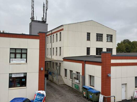 Lagerhalle zur Miete provisionsfrei 3,98 € 377 m² Lagerfläche Ahrensburger Straße 138 Tonndorf Hamburg 22045