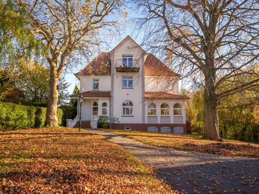Villa zum Kauf 1.690.000 € 13 Zimmer 425,2 m² 2.590 m² Grundstück frei ab 01.01.2026 Altheikendorf Heikendorf 24226