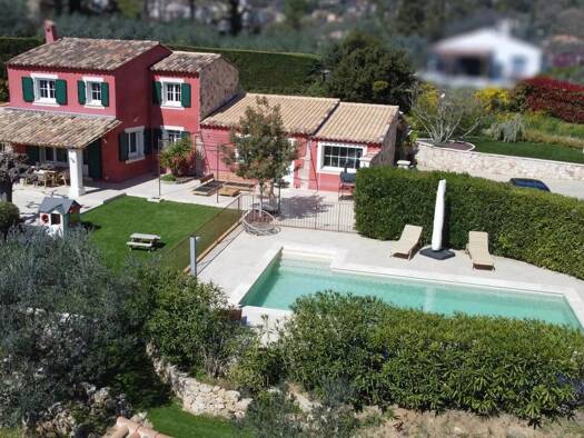 Einfamilienhaus zum Kauf 875.000 € 7 Zimmer 170 m² 2.102 m² Grundstück CALLAS 83830