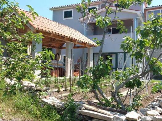 Haus zum Kauf 650.000 € 4 Zimmer 20 m² Cres