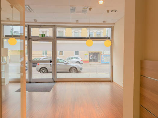 Verkaufsfläche zum Kauf 520.000 € 4 Zimmer 73,9 m² Verkaufsfläche Neuhausen-Nymphenburg München / Nymphenburg 80639