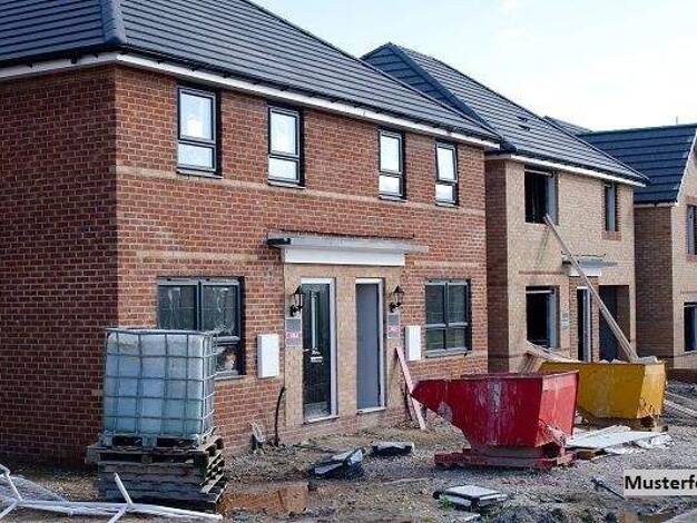 Einfamilienhaus zum Kauf 43.050 € 241 m² 1.887 m² Grundstück Brüssow 17326