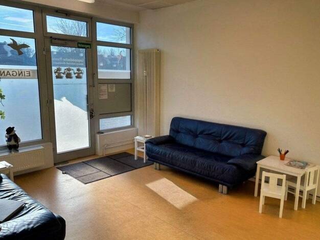 Medizinisches Gebäude zum Kauf als Kapitalanlage geeignet 235.000 € 4 Zimmer 200 m² Bergl Schweinfurt 97424