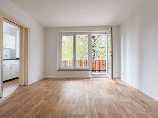Wohnung zur Miete 299 € 2 Zimmer 45,1 m² 1. Geschoss Zschopauer Straße 141 Lutherviertel Chemnitz 09126