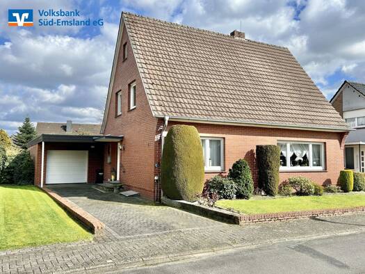 Einfamilienhaus zum Kauf 285.000 € 6 Zimmer 120 m² 693 m² Grundstück Schüttorf 48465