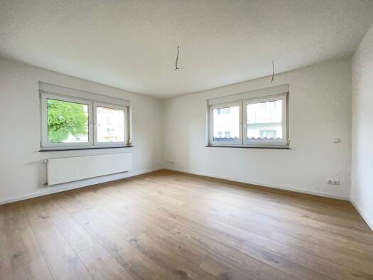 Wohnung zum Kauf provisionsfrei 179.000 € 2,5 Zimmer 56,5 m² EG Königsberger Straße 2 Neuendettelsau 91564