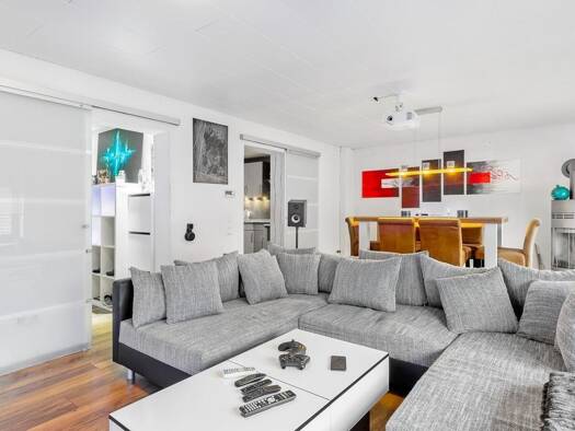 Maisonette zur Miete 1.050 € 4,5 Zimmer 115 m² Geschoss 1/1 frei ab sofort Püttlingen 66346