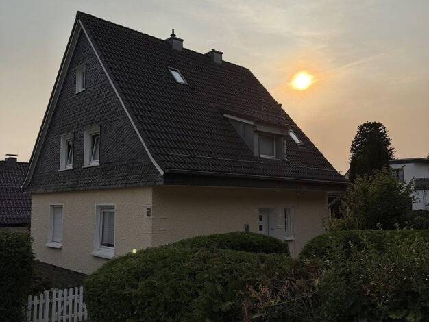 Mehrfamilienhaus zum Kauf provisionsfrei 750.000 € 10 Zimmer 307 m² 738 m² Grundstück Wermelskirchen Wermelskirchen 42929