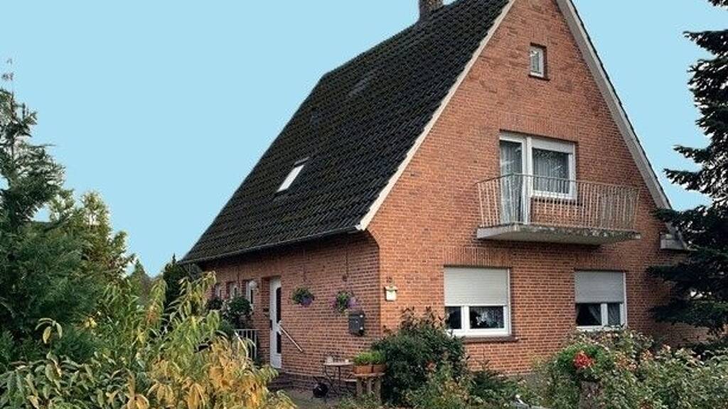 Einfamilienhaus zum Kauf 245.000 € 6 Zimmer 162 m² 982 m² Grundstück Eckfleth Elsfleth / Eckfleth 26931