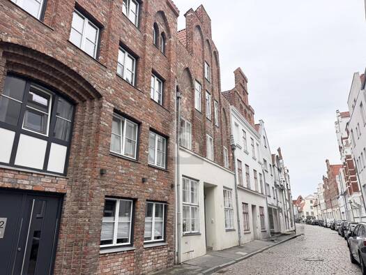 Wohnung zum Kauf 690.000 € 5 Zimmer 130 m² 4. Geschoss Innenstadt Innenstadt 23552