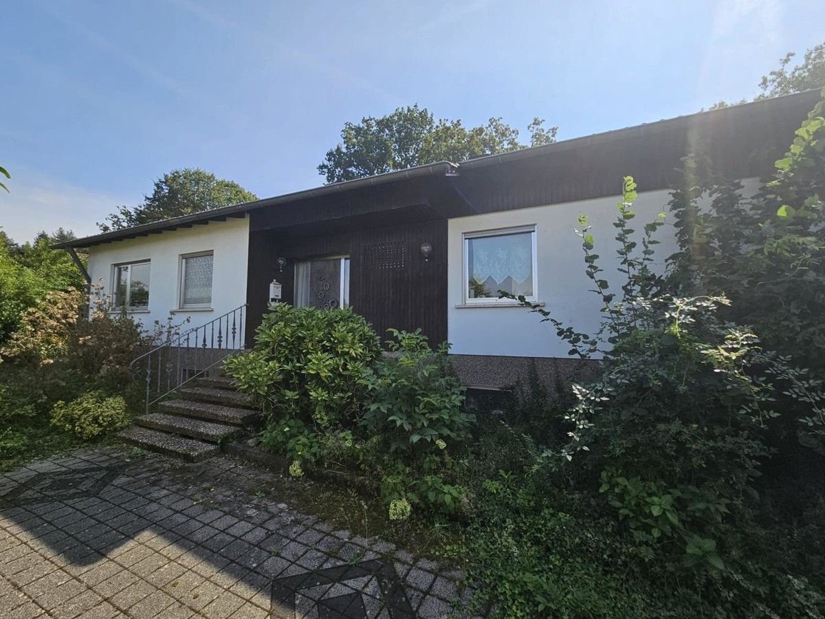 Bungalow zum Kauf 375.000 € 7 Zimmer 170 m²<br/>Wohnfläche 1.240 m²<br/>Grundstück Schmelz Schmelz / Bettingen 66839