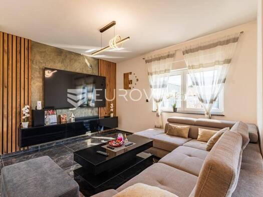 Einfamilienhaus zum Kauf - Erstbezug 335.000 € 3 Zimmer 148 m² Babinec Cestica 42208