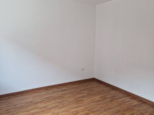 Wohnung zur Miete 360 € 2 Zimmer 61 m² Geschoss 1/3 frei ab 01.12.2026 Heppens Wilhelmshaven 26384