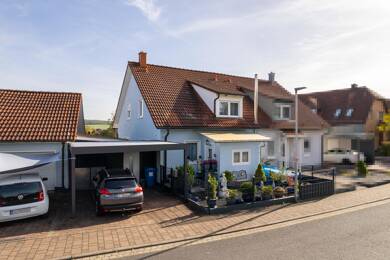 Doppelhaushälfte zum Kauf 6 Zimmer 133 m² 419 m² Grundstück Oberthulba Oberthulba 97723