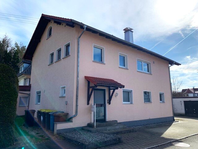 Einfamilienhaus zum Kauf 340.000 € 7 Zimmer 198 m²<br/>Wohnfläche 877 m²<br/>Grundstück Aldingen Aldingen 78554