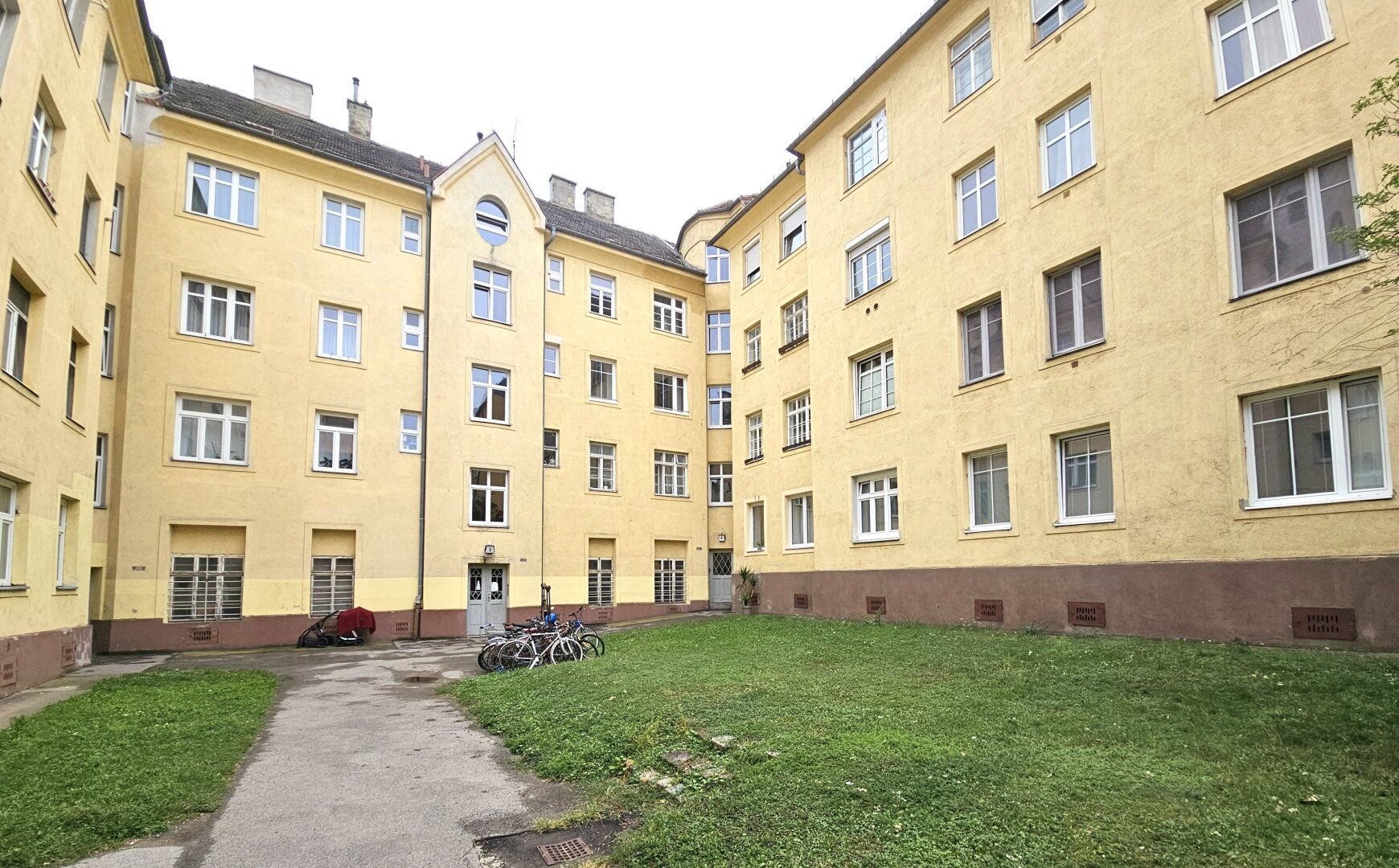 Wohnung zum Kauf 70.000 € 1 Zimmer 25 m²<br/>Wohnfläche EG<br/>Geschoss Wien 1110