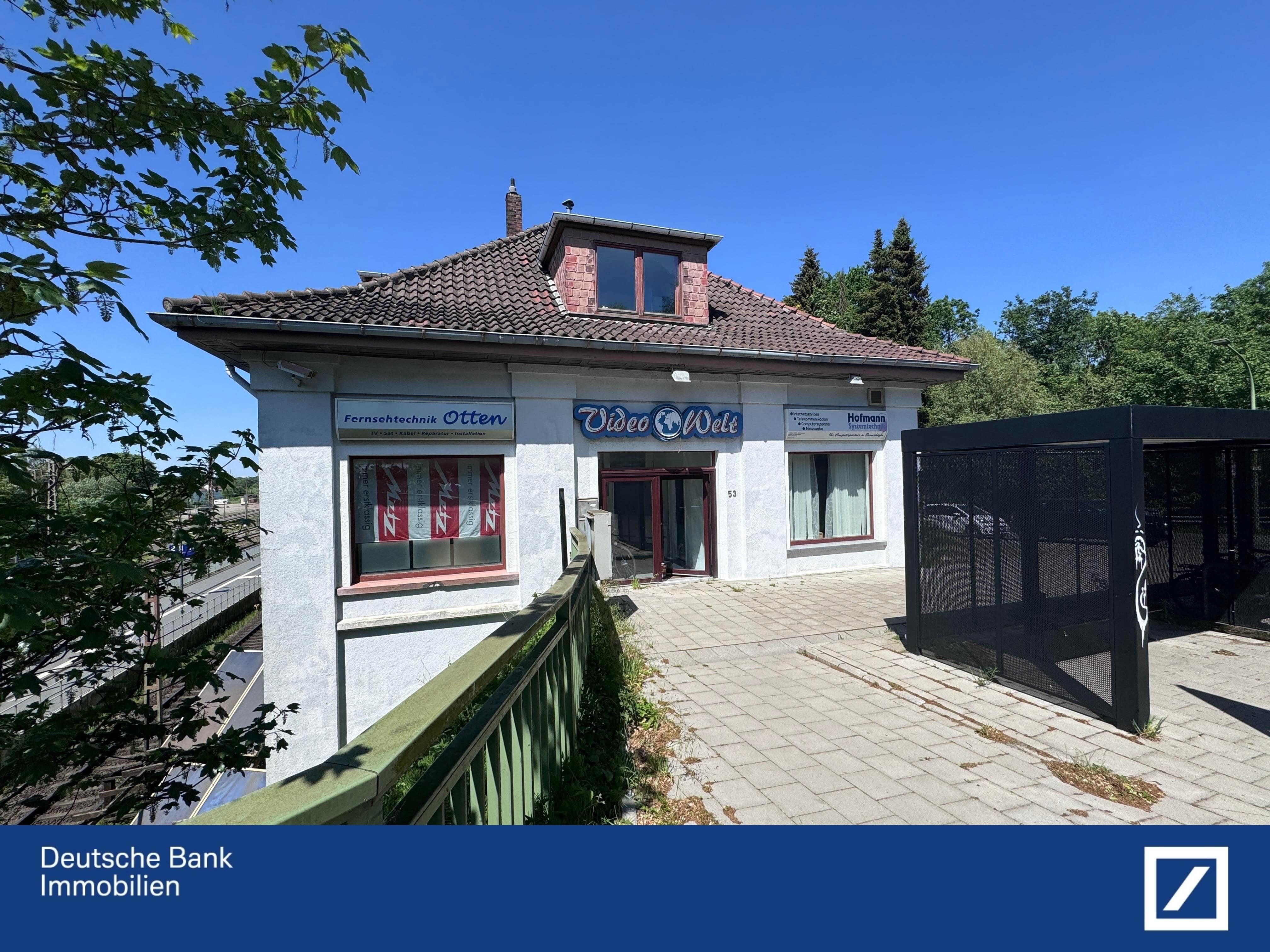 Mehrfamilienhaus zum Kauf 298.000 € 12 Zimmer 400 m²<br/>Wohnfläche 1.000 m²<br/>Grundstück Grünhöfe Bremerhaven 27574