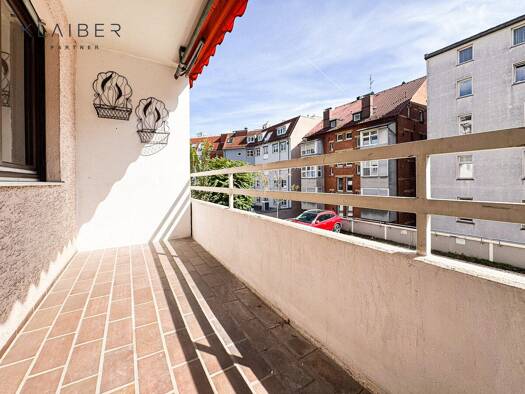 Wohnung zum Kauf 200.000 € 1,5 Zimmer 34 m² Arminstraße 9 Süd Stuttgart 70178