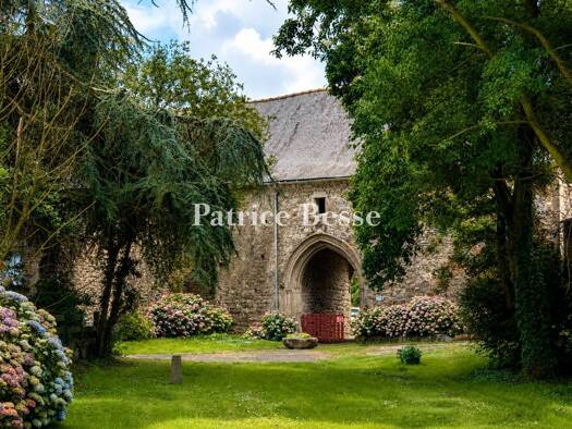 Herrenhaus zum Kauf 737.000 € 15 Zimmer 641 m² 86.376 m² Grundstück La Roche-Jaudy 22450