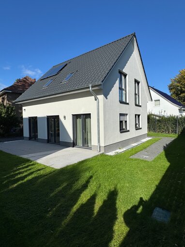 Einfamilienhaus zur Miete 3.500 € 4 Zimmer 105 m² 380 m² Grundstück frei ab sofort Staaken Berlin 13591