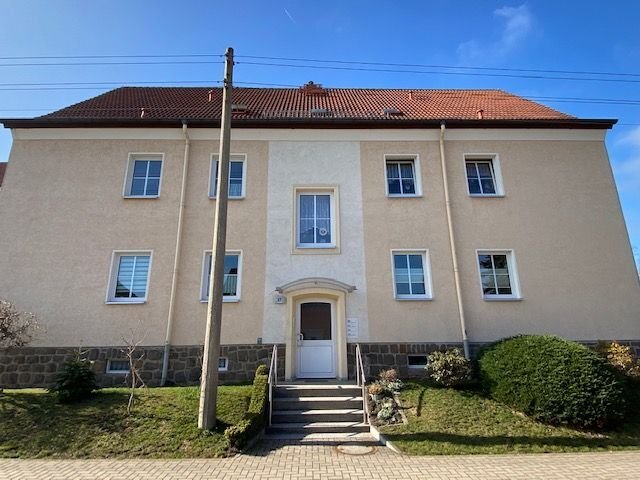 Wohnung zum Kauf provisionsfrei 18.620 € 3 Zimmer 65,5 m²<br/>Wohnfläche EG<br/>Geschoss Rudolf-Breitscheid-Str. 17 Gersdorf 09355