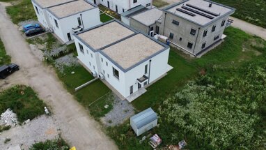 Reihenmittelhaus zum Kauf 5 Zimmer 135 m² 298 m² Grundstück Unterfeld Perg 4320