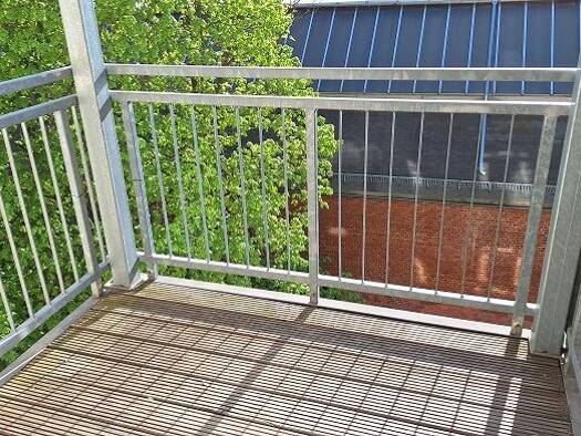 Wohnung zur Miete 670 € 4 Zimmer 106,5 m² 3. Geschoss Horst-Menzel-Straße 8 Kaßberg Chemnitz 09112