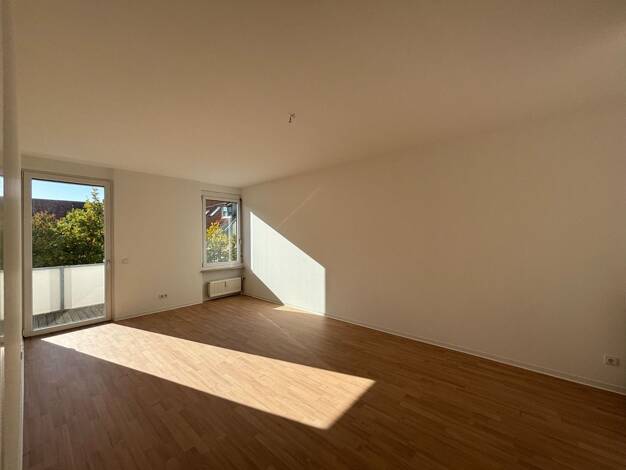 Wohnung zur Miete 645 € 2 Zimmer 59 m² 2. Geschoss frei ab sofort Niedersedlitzer Platz 4 a Niedersedlitz Dresden 01259