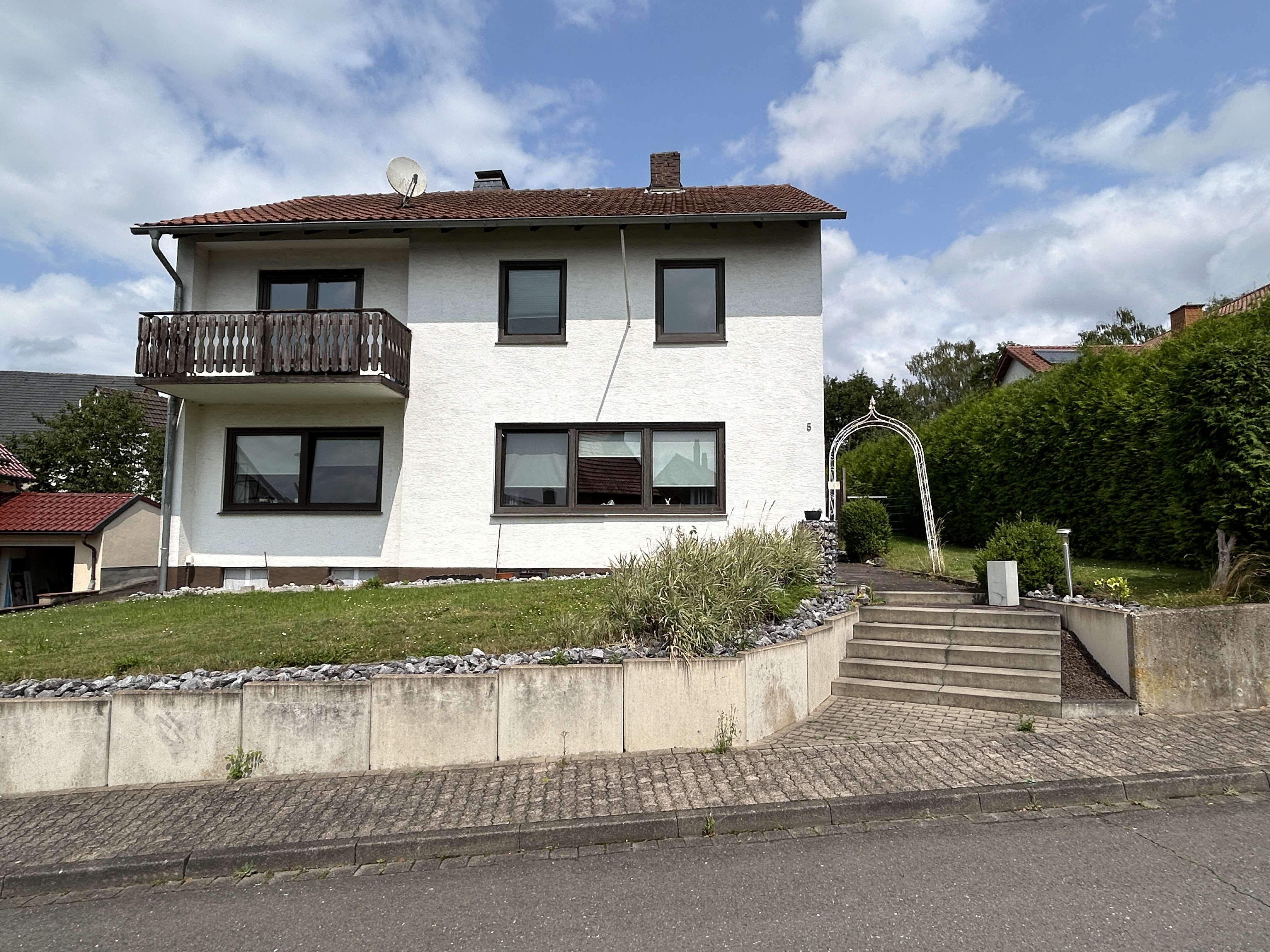 Einfamilienhaus zum Kauf 229.000 € 6 Zimmer 135 m²<br/>Wohnfläche 927 m²<br/>Grundstück Rimbeck Warburg-Rimbeck 34414